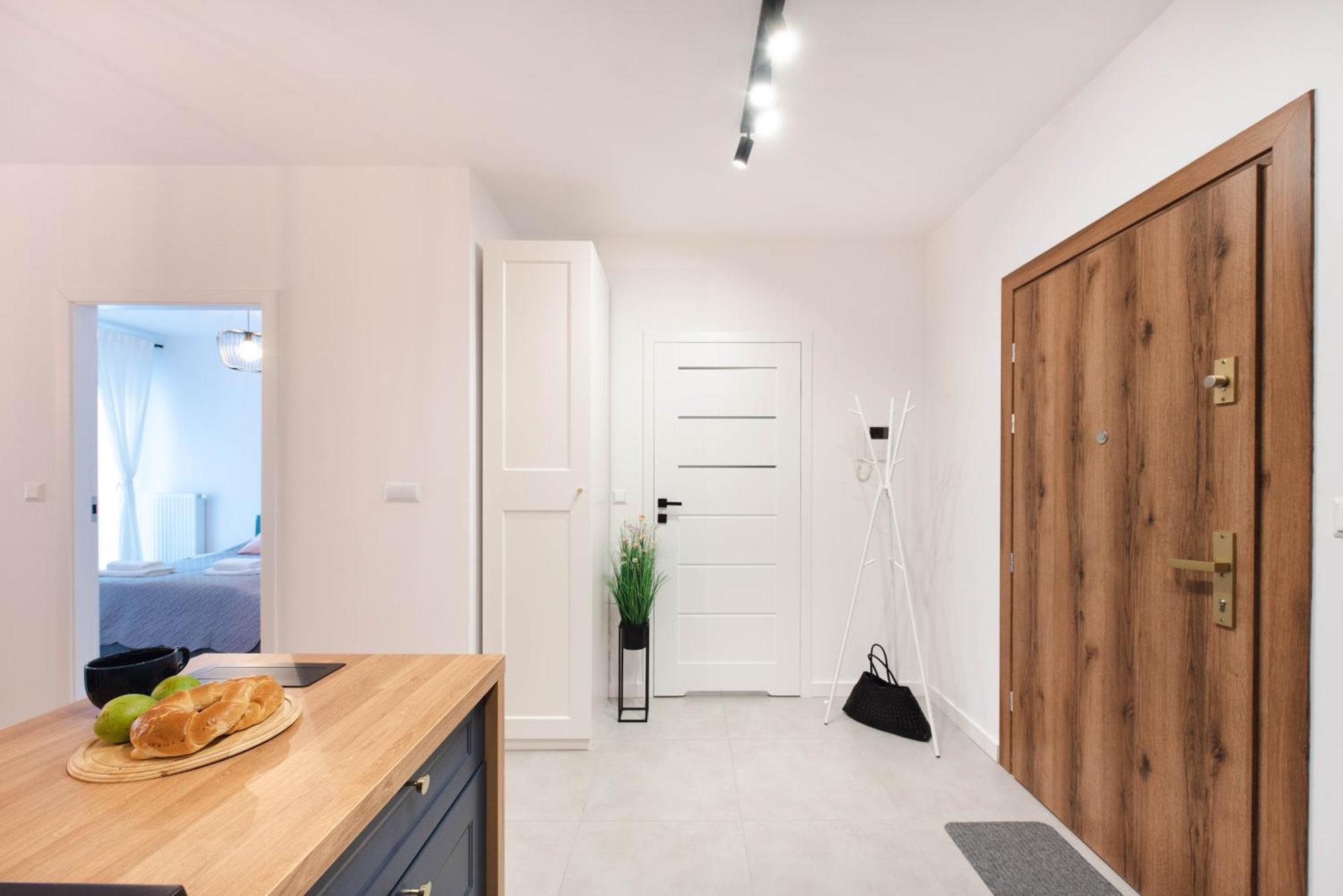 Spacious And Modern Lwowska, Close To Kazimierz Apartment Krakow